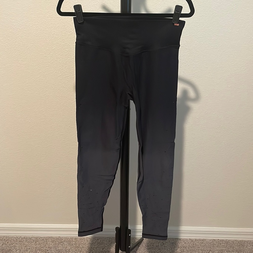 Victoria’s Secret Pink Seamless leggings